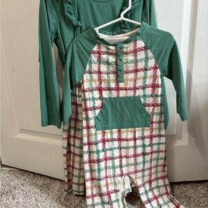 Ruggedbutts Green Top with Bow Detail